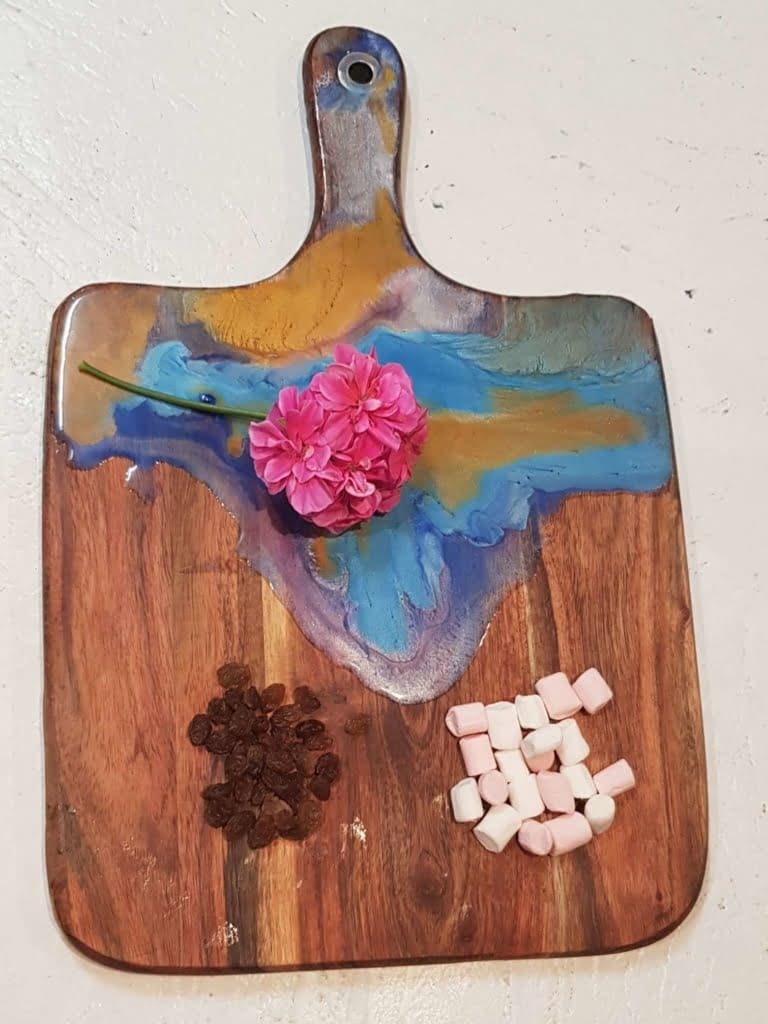 Epoxy Cutting Board with marshmallow